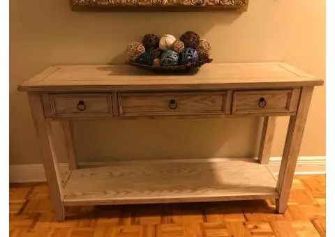 Foyer Table/Sofa Table