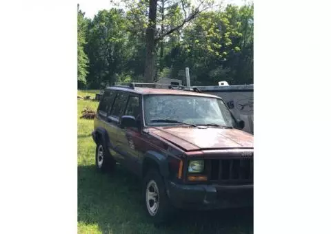 2000 Jeep Cherokee