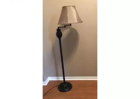 Floor lamp