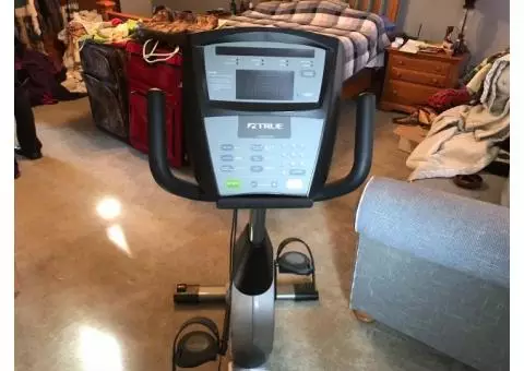 Recumbent exercise bike