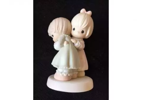 Precious Moments Figurines -That's What Friends Are For