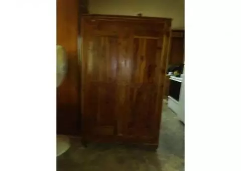 Huge Cedar chifforobe