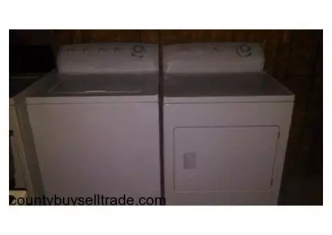 Washer@Gas Dryer Set"Frigidaire Gallery"