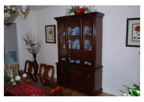 dining room set