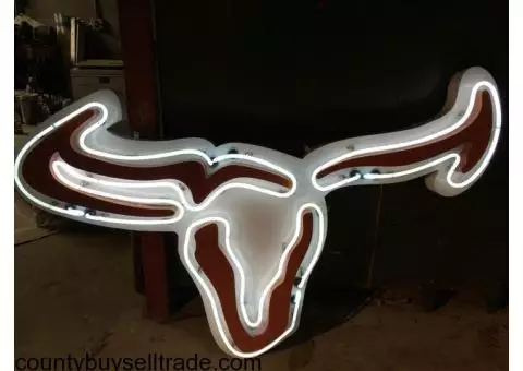 Longhorn Neon lighted Sign