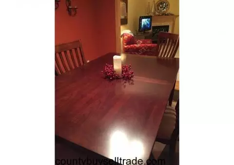 Dining room table