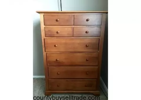 Cherry Wood Dresser