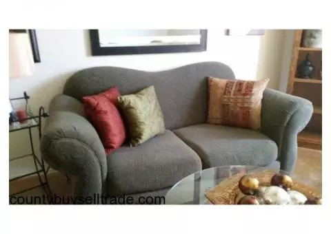 loveseat