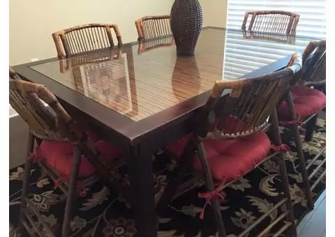 Tropical Dining Table with 6 Chairs