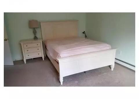 Bedroom set great condition