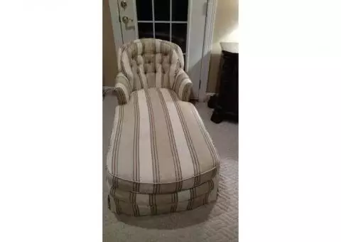 Vintage Chaise Lounge