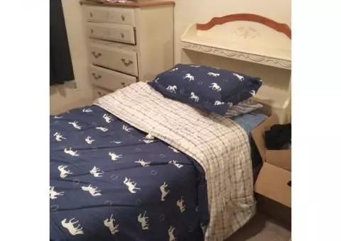 4-piece Captains Bed