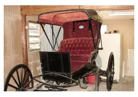 Amish buggy