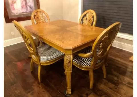 Dining Table & chairs