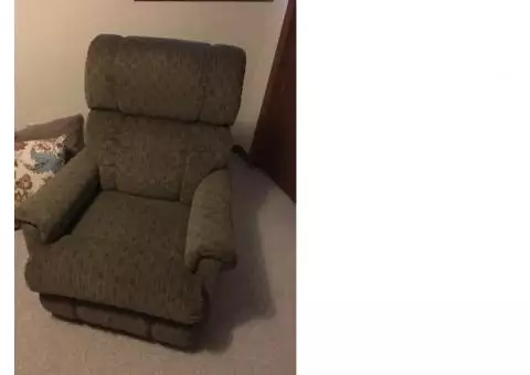 Rocker recliner chair