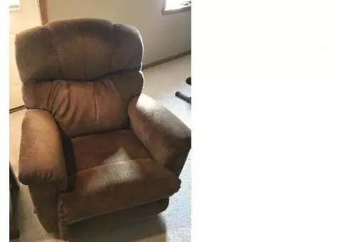 Rocker recliner chair