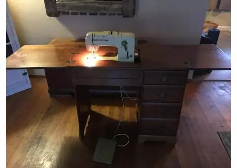 Vintage 1968 Bernina record 730 Sewing Machine Desk