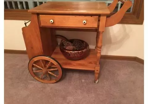 Oak accent table and oak tea cart - moving sale