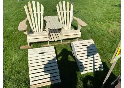 ADIRONDACK SETTEE WITH TABLE AND 2 FOOTRESTS