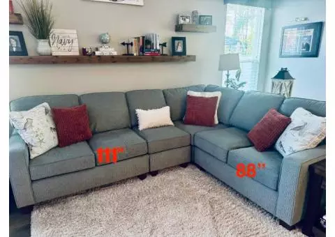 Like-new sectional sofa