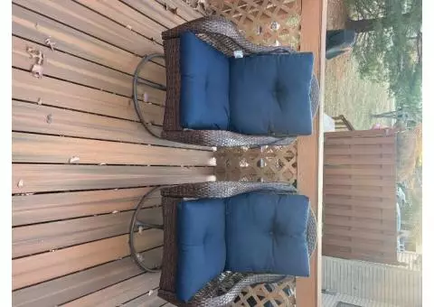 Swivel patio chairs