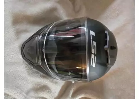 Motorcycle helmet