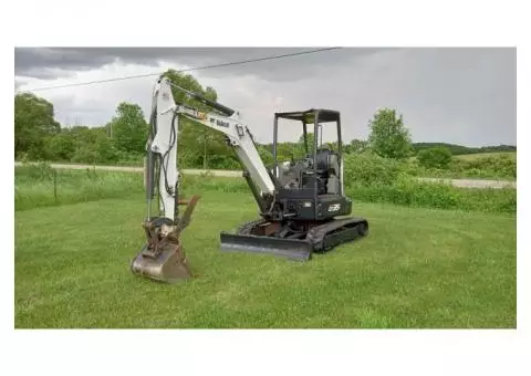 Bobcat E35 Excavator Rental