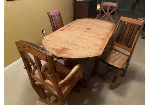 Dining Table with 4 chairs