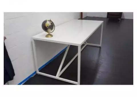 Retail metal table