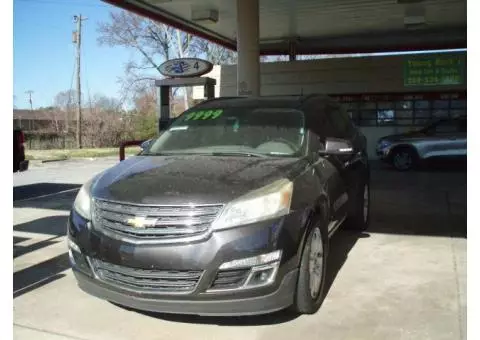 2017 Chevy Traverse LT Sport