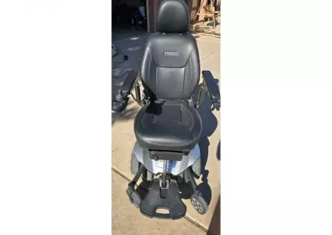 Pride Jazzy Air 2 Power Chair