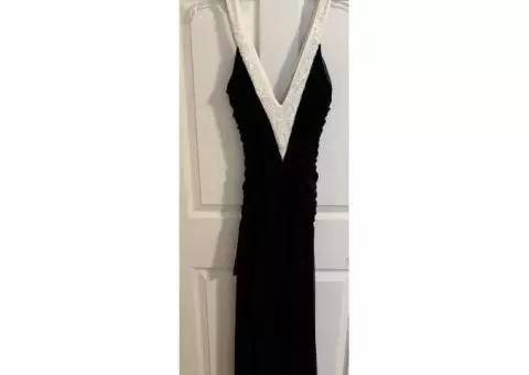 Ladies Formal Dress Size M