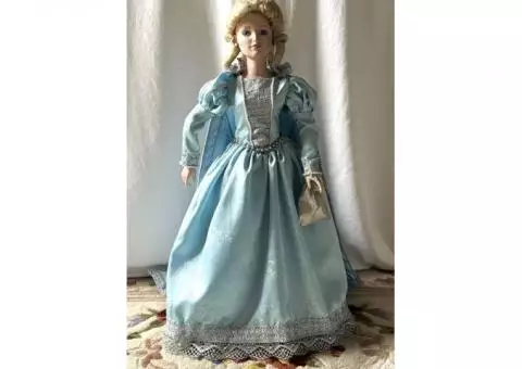 Vintage 1987 Cinderella Doll 25" By Danbury Mint