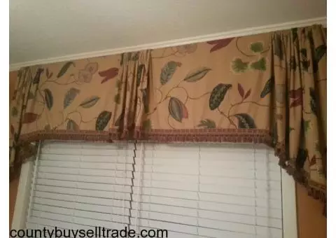 window valance treatment