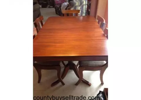 Dining Room Table & 5 Chairs