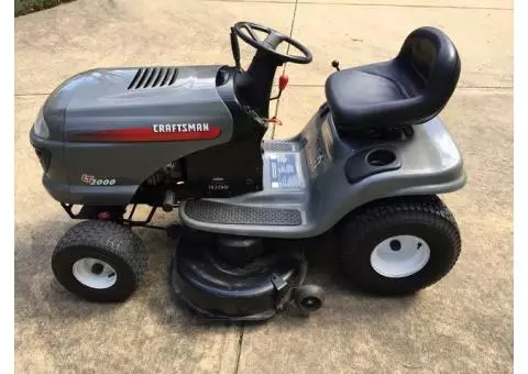 2006 Craftsman LT 2000 Riding Lawnmower