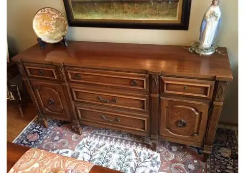 Buffet Table