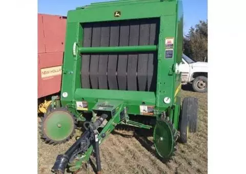 For Sale:   2007 John Deere 568 baler  (Net Wrap or Twine)