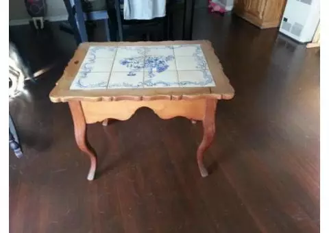 Small oak table with tiled top