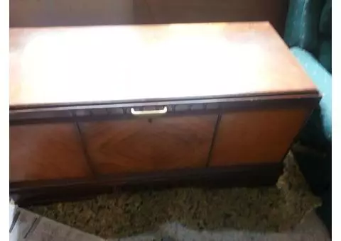 CEDAR CHEST