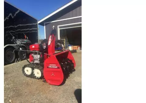 2016 Honda snow blower