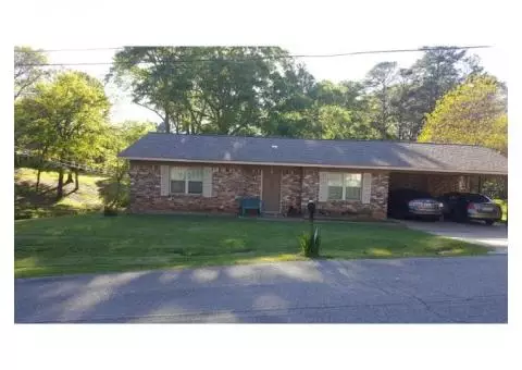 Clarkdale school district Home for sale by owner.