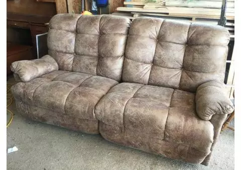 Double recliner