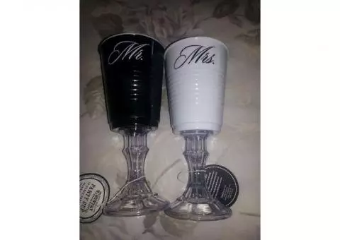 Mr and Mrs cups