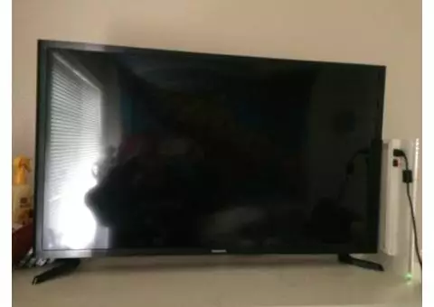 32" Samsung