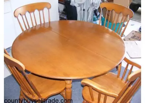 Conant Ball Mid-Century Solid Maple Nine Piece Dining Room Set