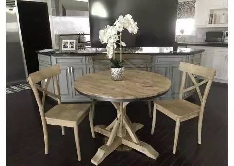 dining room table & chairs