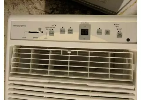 Frigidaire 12000 BTU Slider Air Conditioner