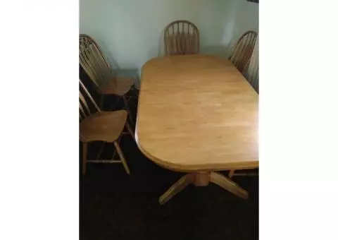 Oak Table & Chairs