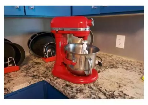 Kitchen Aid Mixer 6000 HD $175!